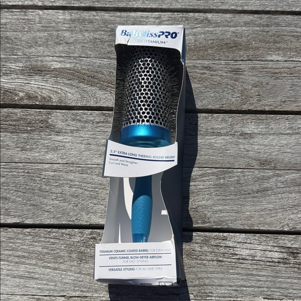 Nano Titanium Smooth & Shine Scalp Round Brush NWT 2.5" EXTRA-LONG THERMAL BRUSH